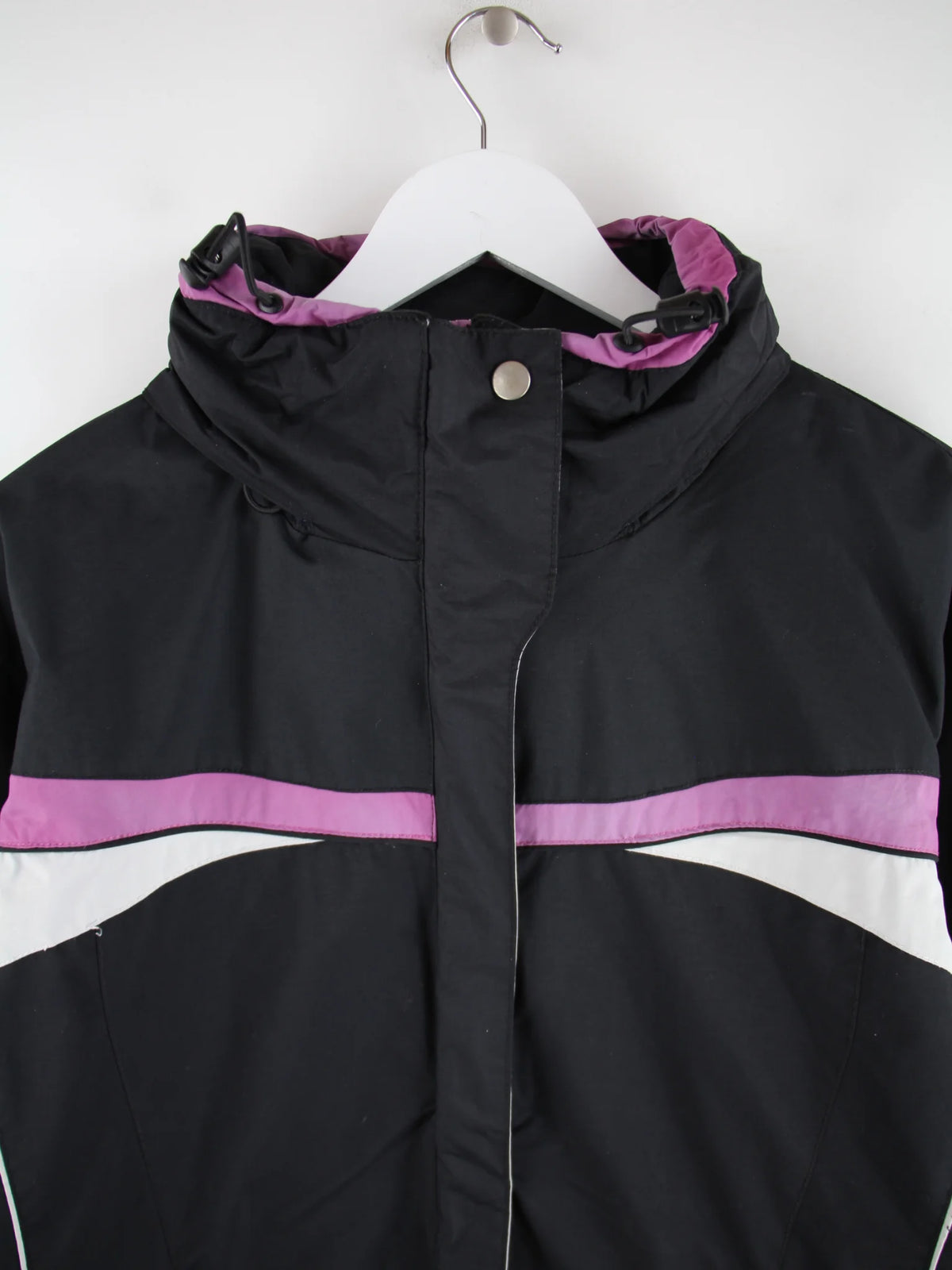 Columbia Leichte Jacke Schwarz L – Detailansicht Vorderseite
