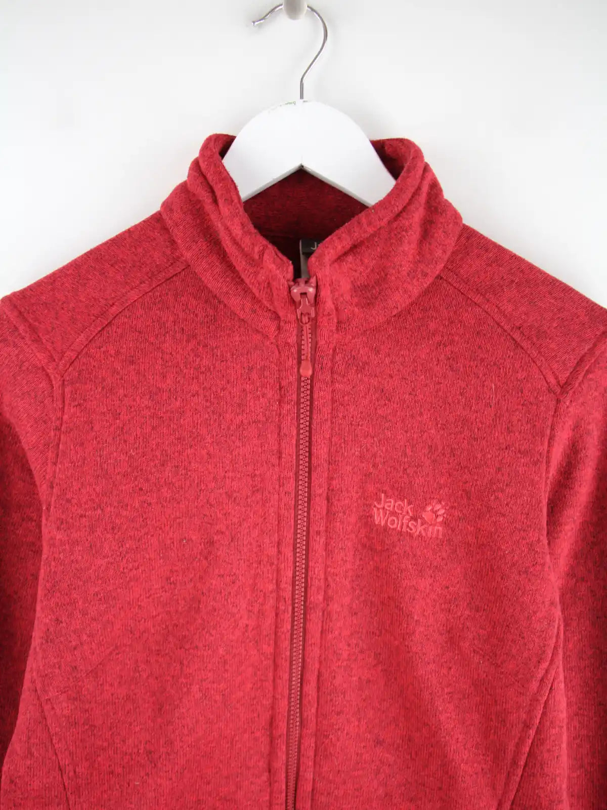 Jack Wolfskin Fleece Rot M – Detailansicht Vorderseite