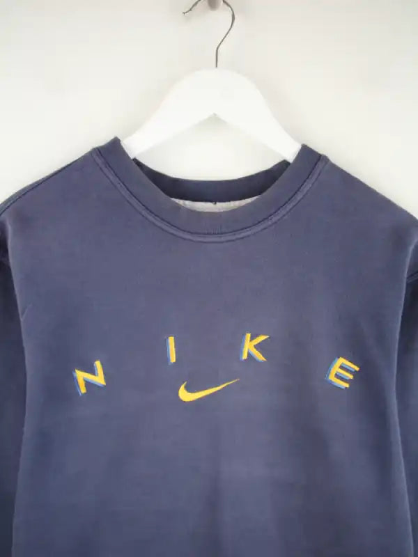 Nike Sweater Blau XS – Detailansicht Vorderseite