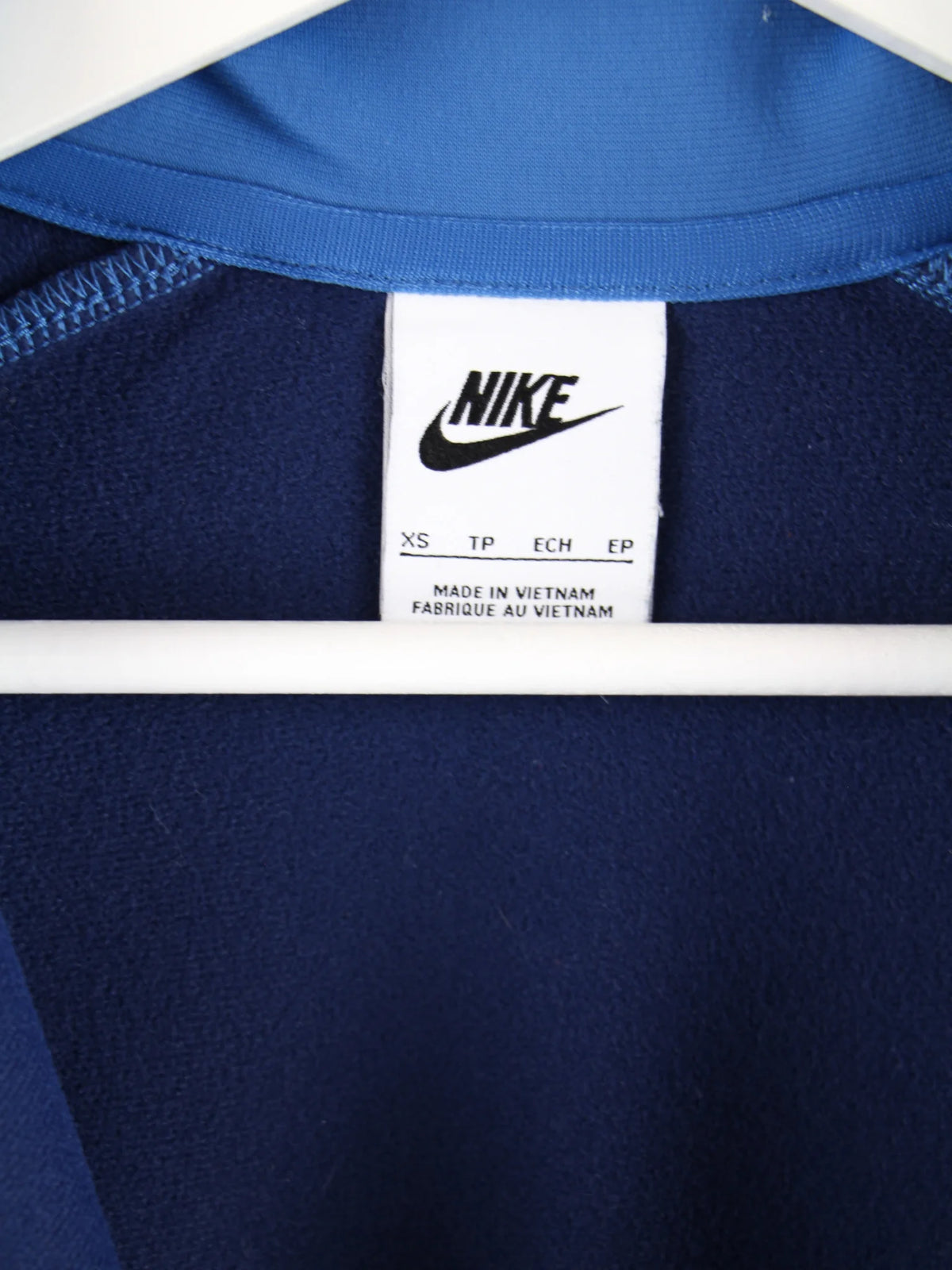 Nike Trainingsjacke Blau L – Etikett