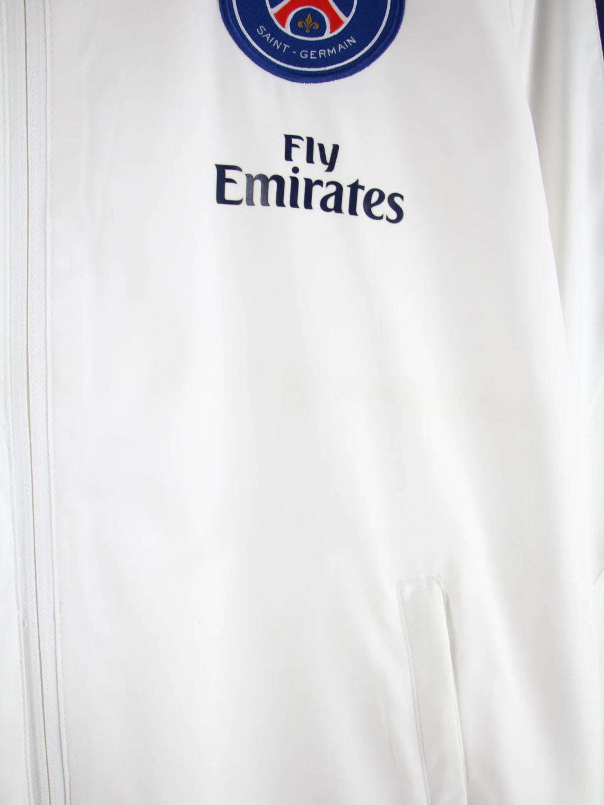 Nike Trainingsjacke Weiß M – Detailansicht Vorderseite