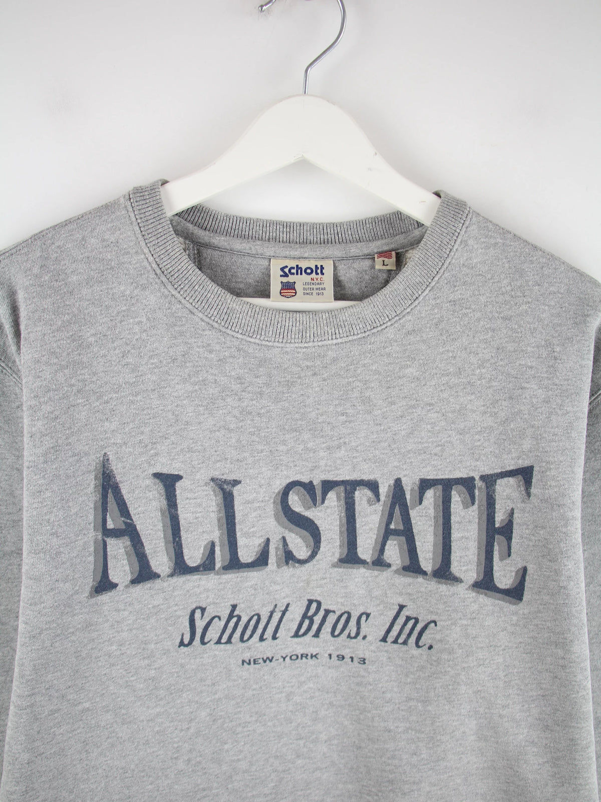 Schott Sweater Grau L – Detailansicht Vorderseite