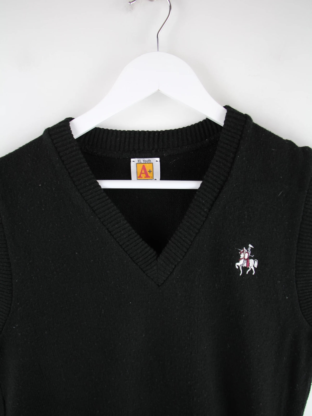 Vintage Pullunder Schwarz S – Detailansicht Vorderseite