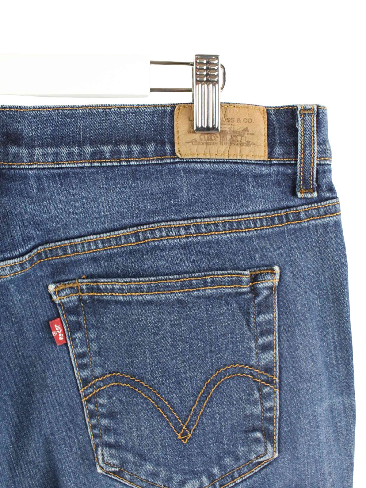 Levi's Women's 515 Boot Cut Jeans Blue W36 L34