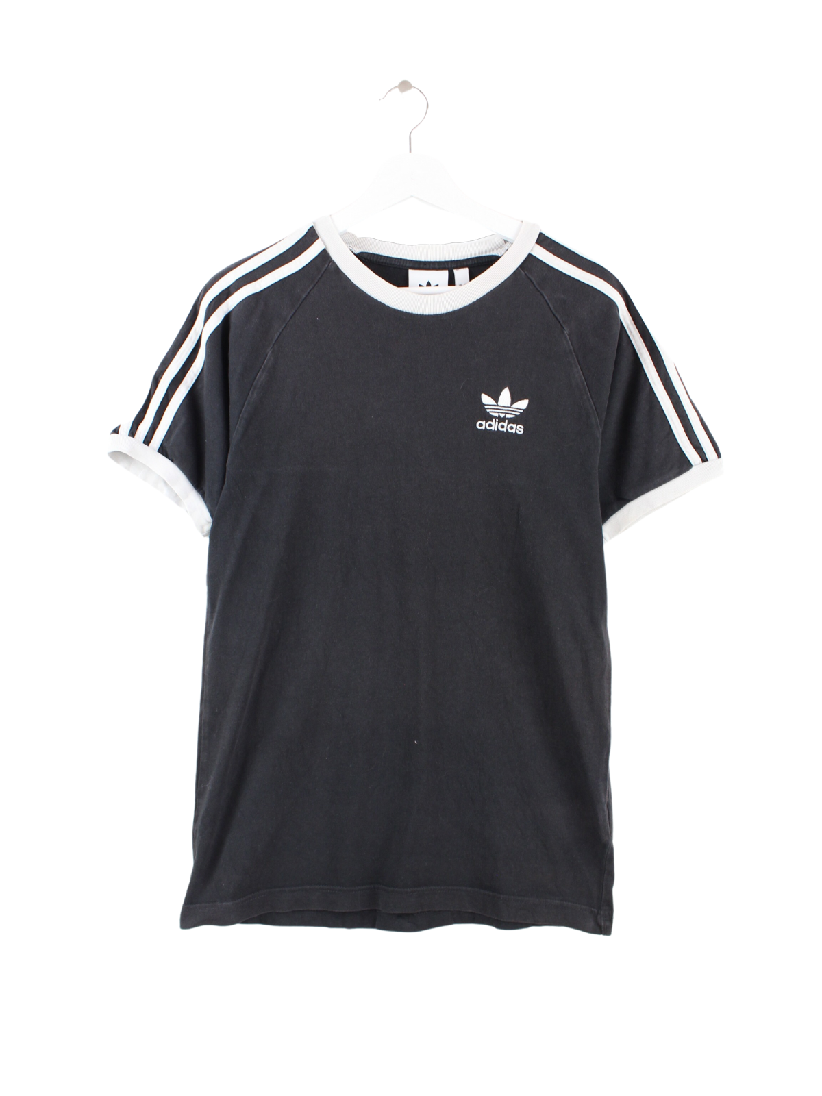 T shirt hotsell adidas xs