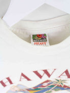 Fruit of the Loom 80s Vintage Hawaii Print Single Stitched T-Shirt Weiß S (detail image 2)