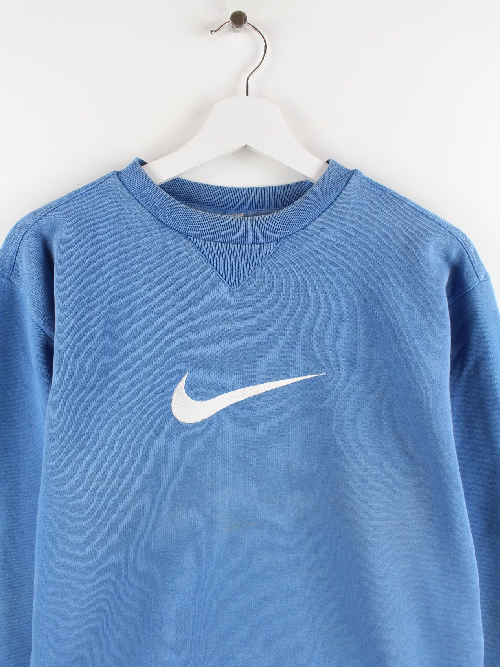 Nike big tick on sale sweatshirt