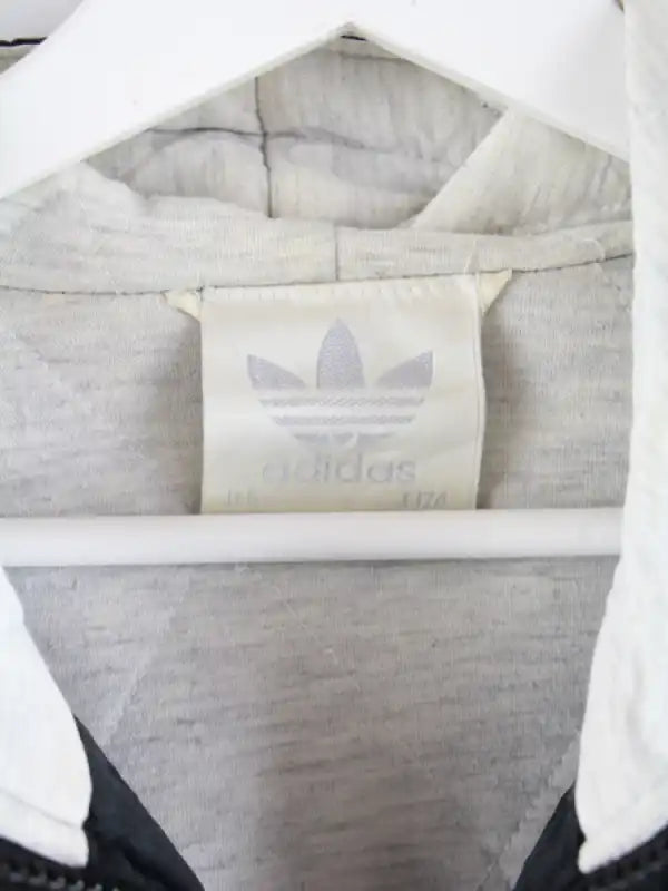 Adidas Jacke Schwarz L – Etikett