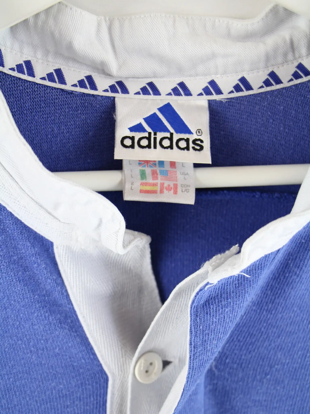 Adidas Polo Blau L – Etikett