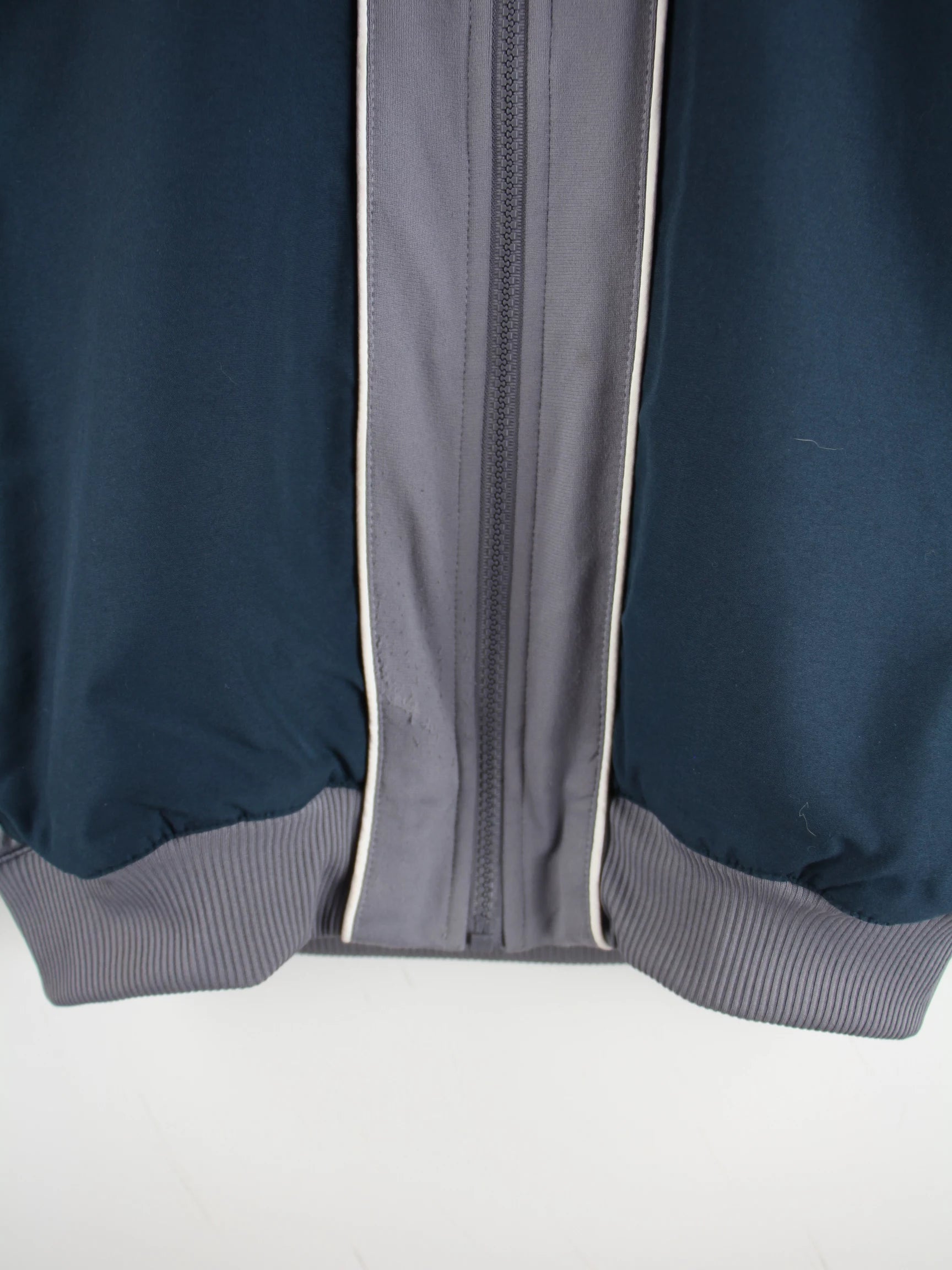 Adidas Trainingsjacke Mehrfarbig L – Etikett