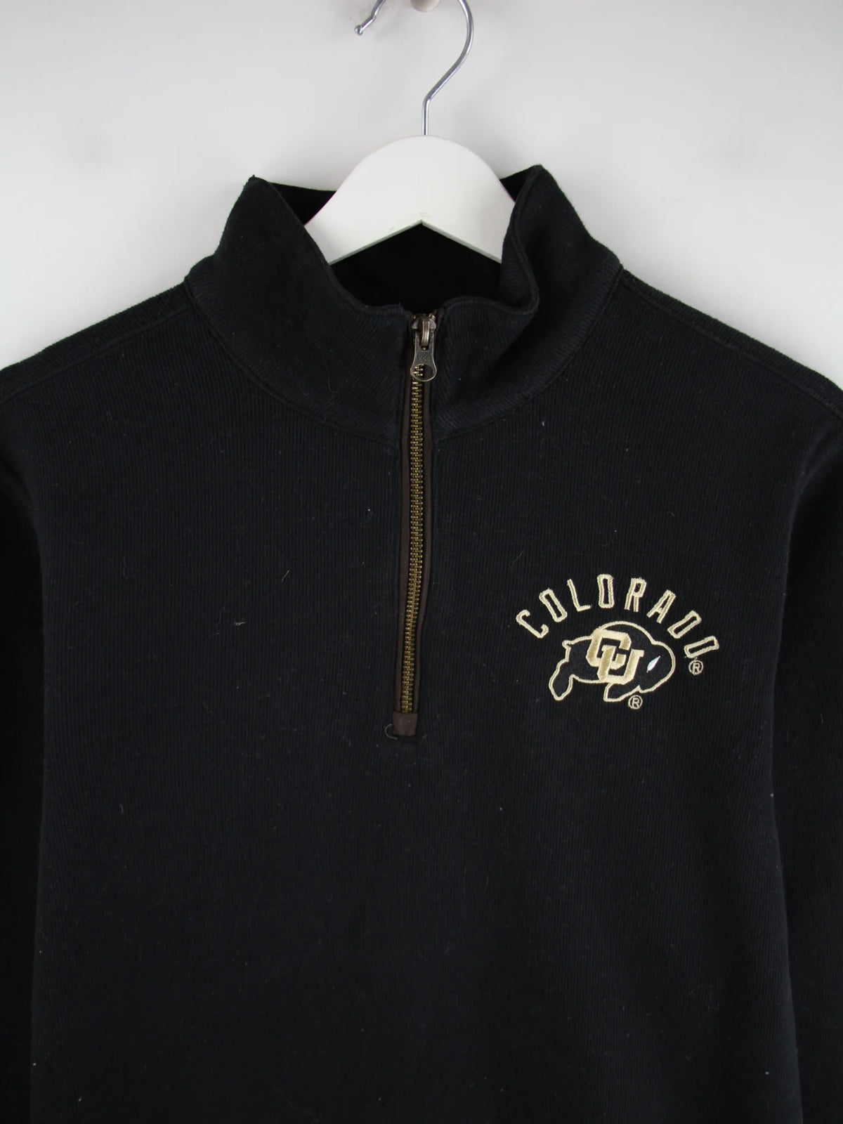 Champion Sweater Schwarz S – Detailansicht Vorderseite