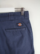 Dickies Hose Blau – Detailansicht Vorderseite