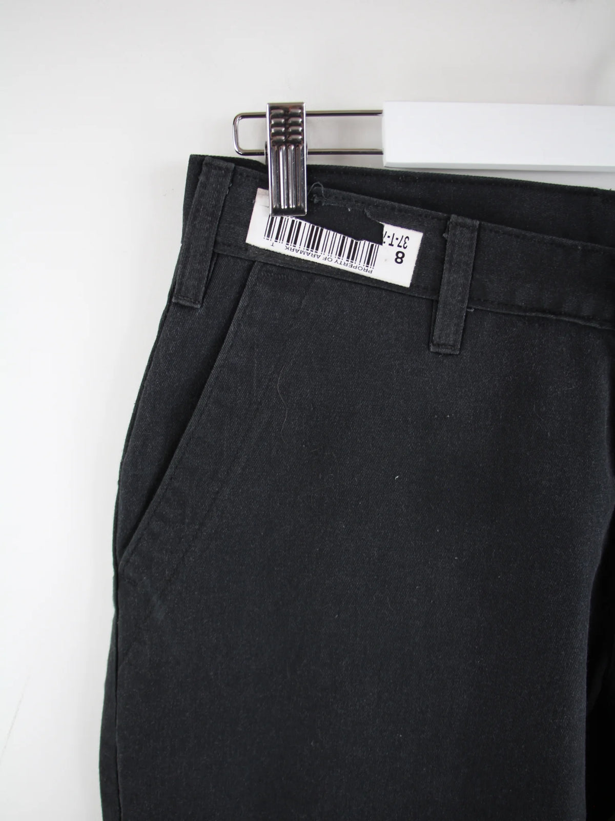 Dickies Hose Schwarz – Etikett