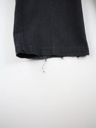 Dickies Hose Schwarz – Detailansicht Vorderseite
