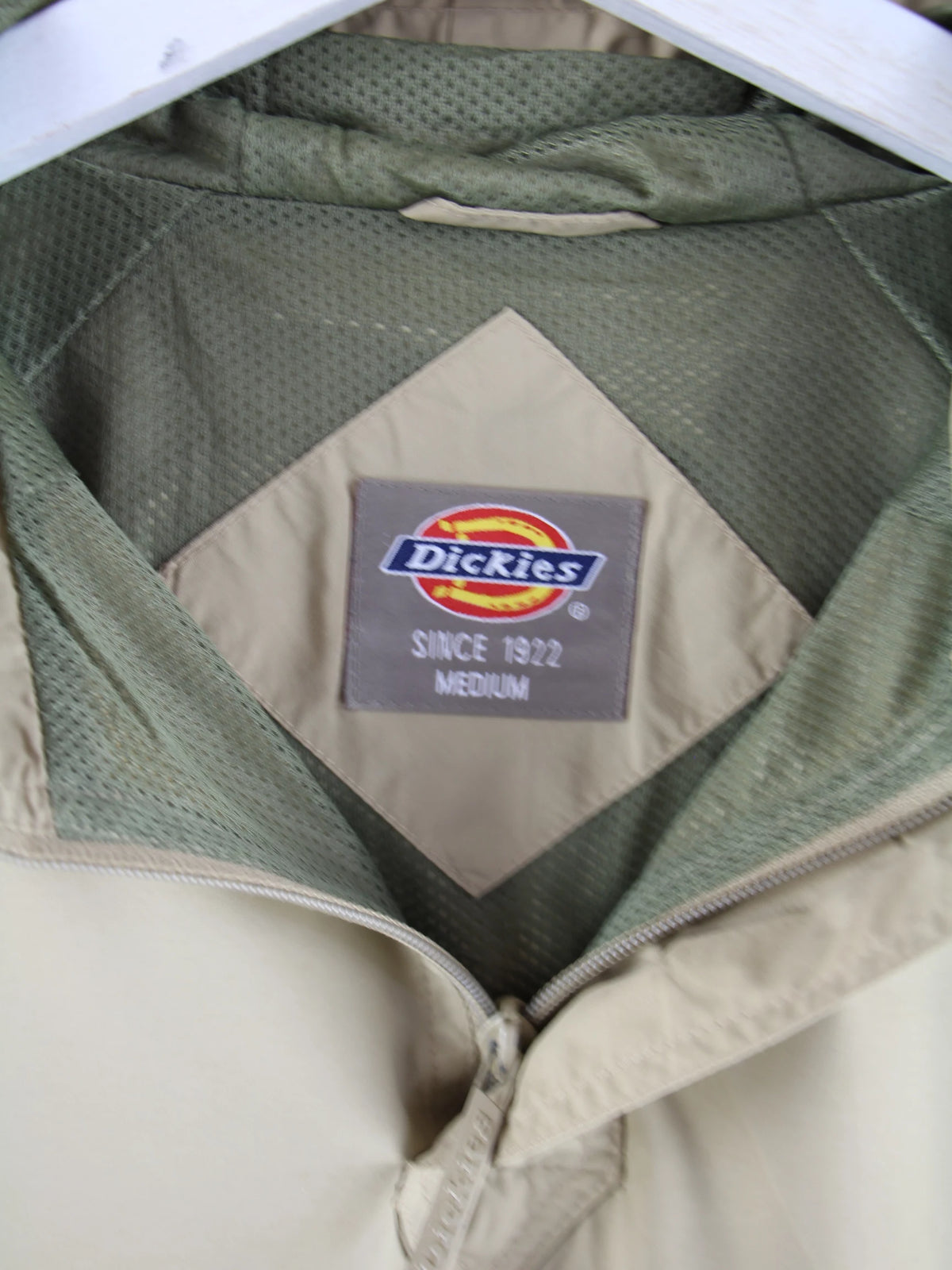 Dickies Windbreaker Beige L – Etikett