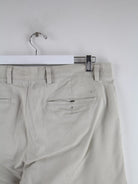 Dockers Hose Beige One Size – Detailansicht Vorderseite