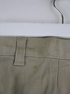 Dockers Hose Beige – Detailansicht Vorderseite