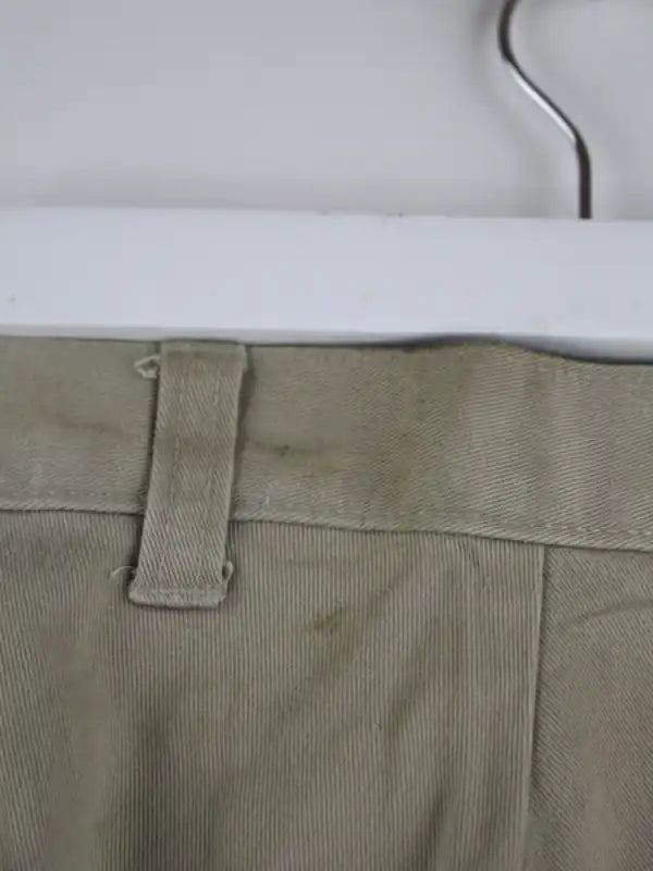 Dockers Hose Beige – Detailansicht Vorderseite
