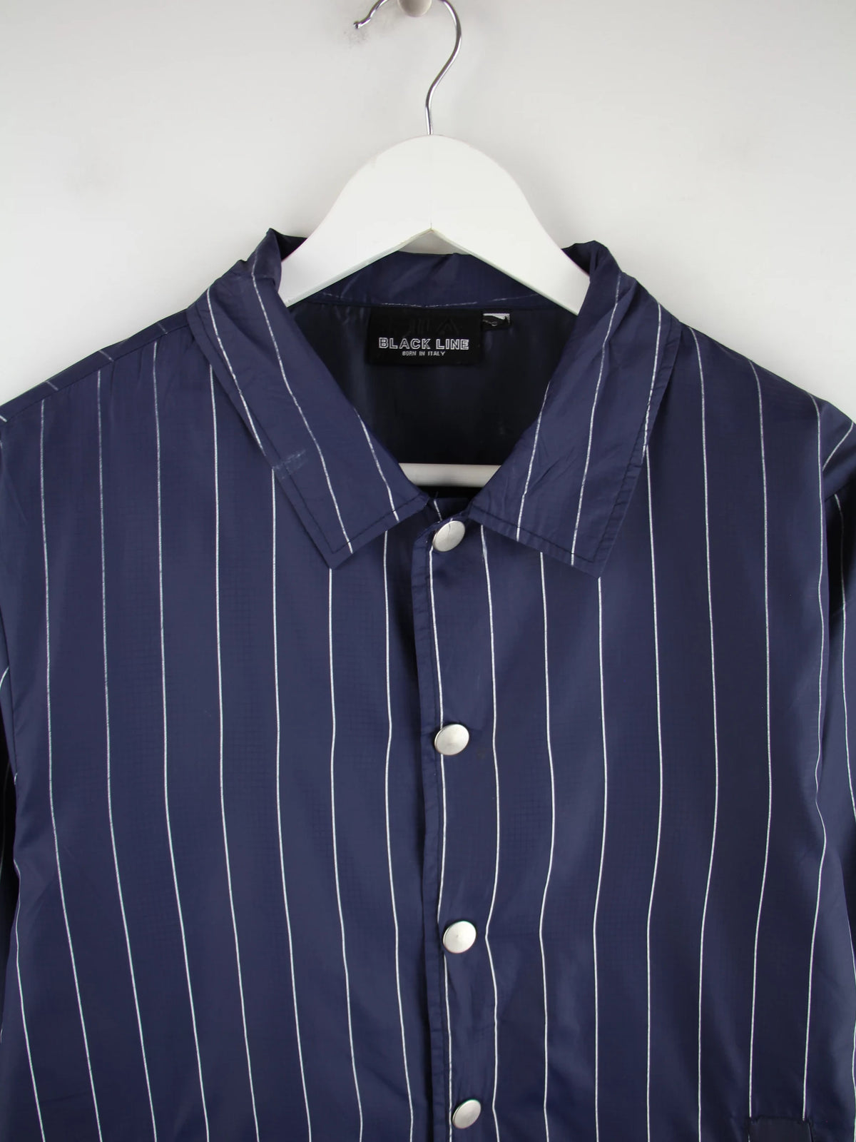 Fila Leichte Jacke Blau M – Detailansicht Vorderseite