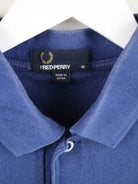 Fred Perry Polo Blau M – Etikett
