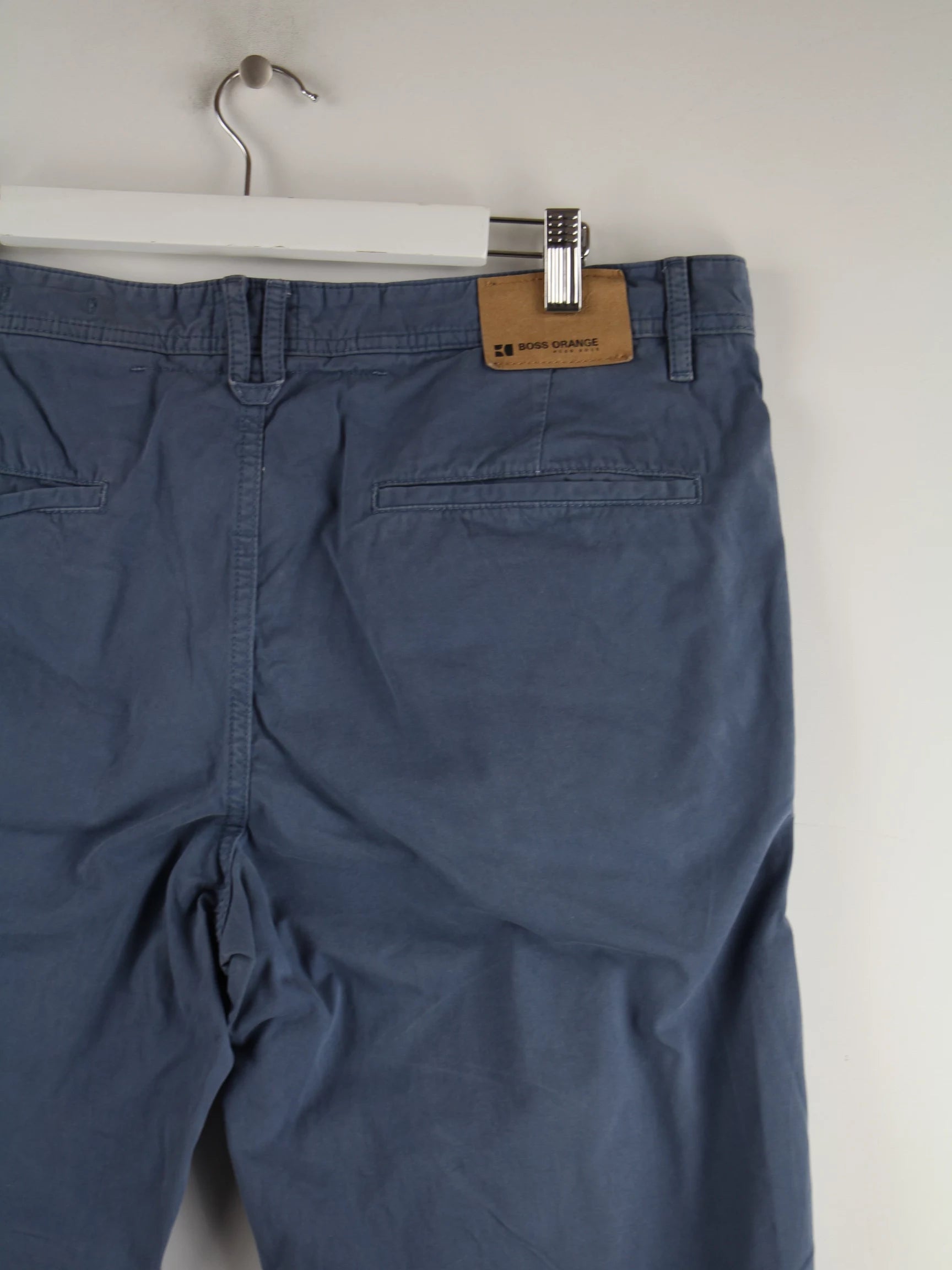 Hugo Boss Hose Blau One Size – Detailansicht Vorderseite