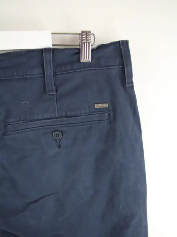 Levi's Hose Blau – Detailansicht Vorderseite