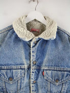 Levi's Jeansjacke Blau M – Detailansicht Vorderseite