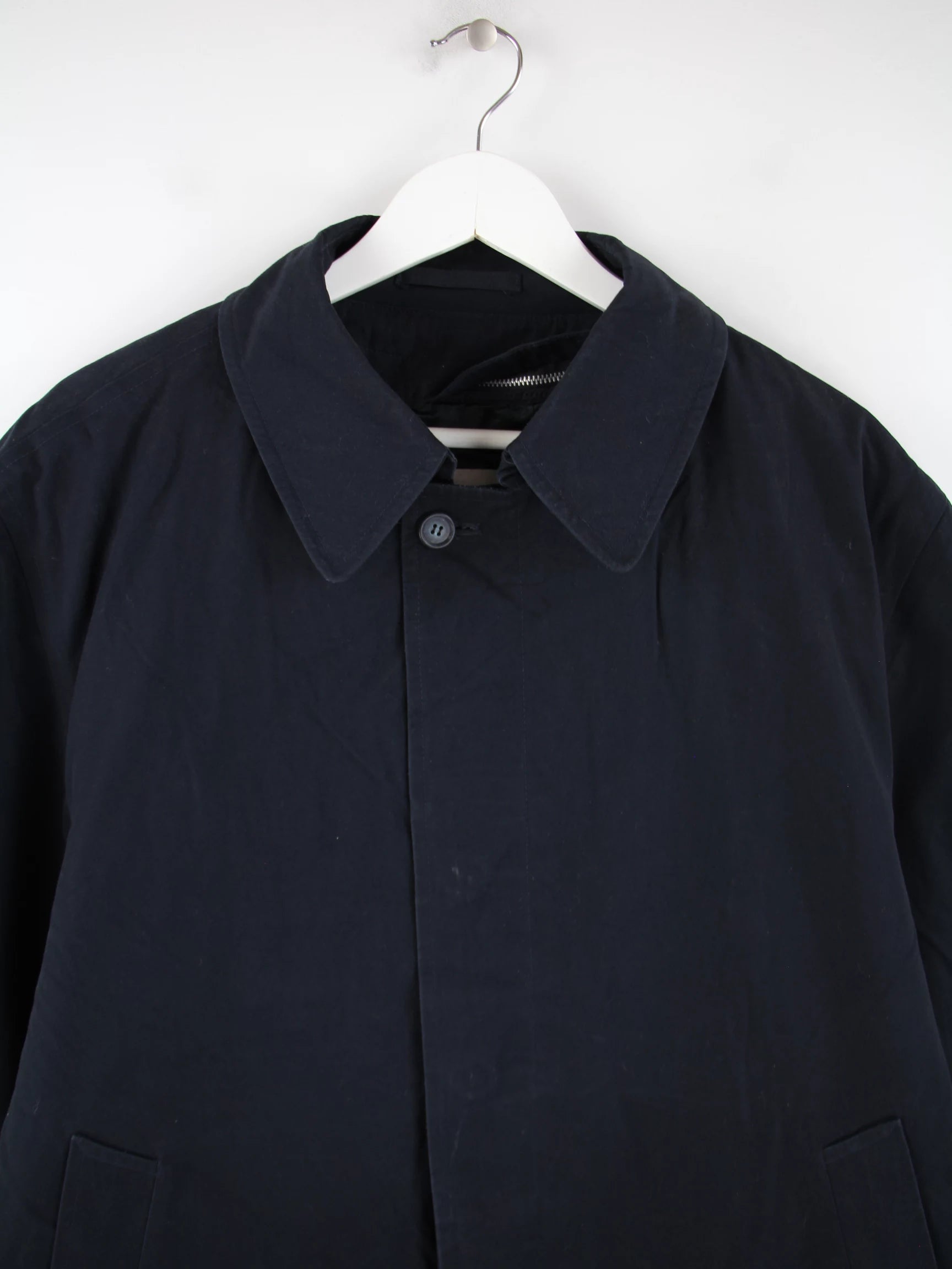 London Fog Mantel Blau M – Detailansicht Vorderseite