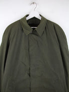 London Fog Mantel Olive XL – Detailansicht Vorderseite
