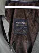 London Fog Mantel Olive XL – Etikett