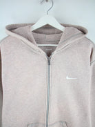 Nike Hoodie Beige XL – Detailansicht Vorderseite