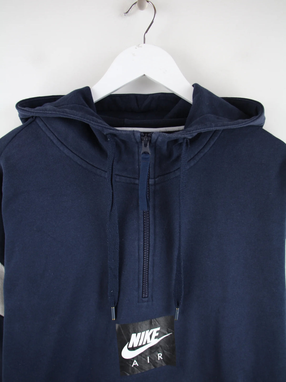 Nike Hoodie Blau XL – Detailansicht Vorderseite