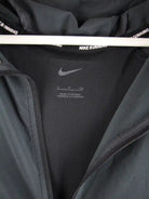 Nike Leichte Jacke Schwarz S – Detailansicht Vorderseite