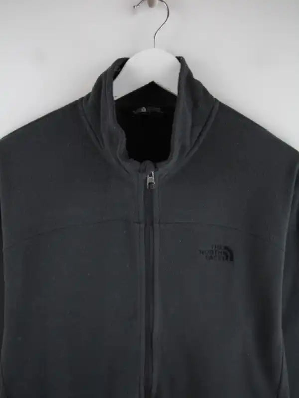 The North Face Fleece Grau L – Detailansicht Vorderseite