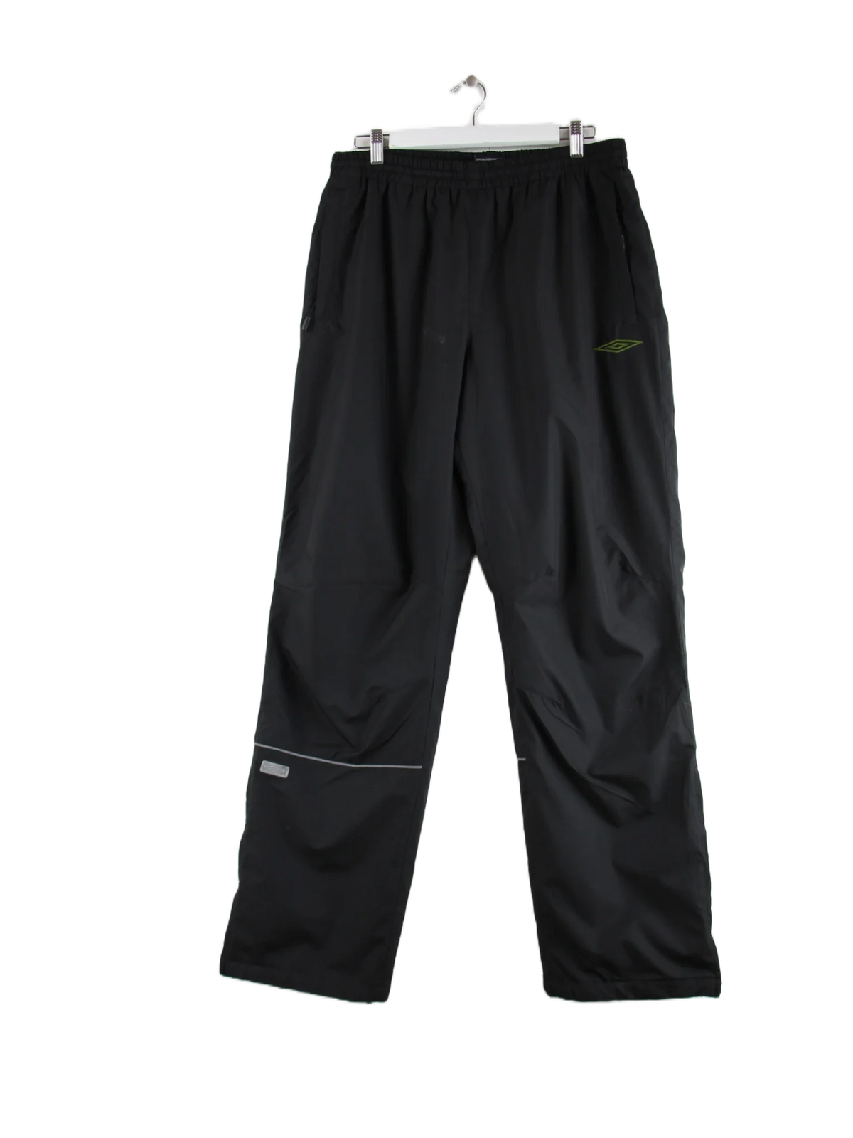Umbro Track Pants Schwarz L – Vorderseite