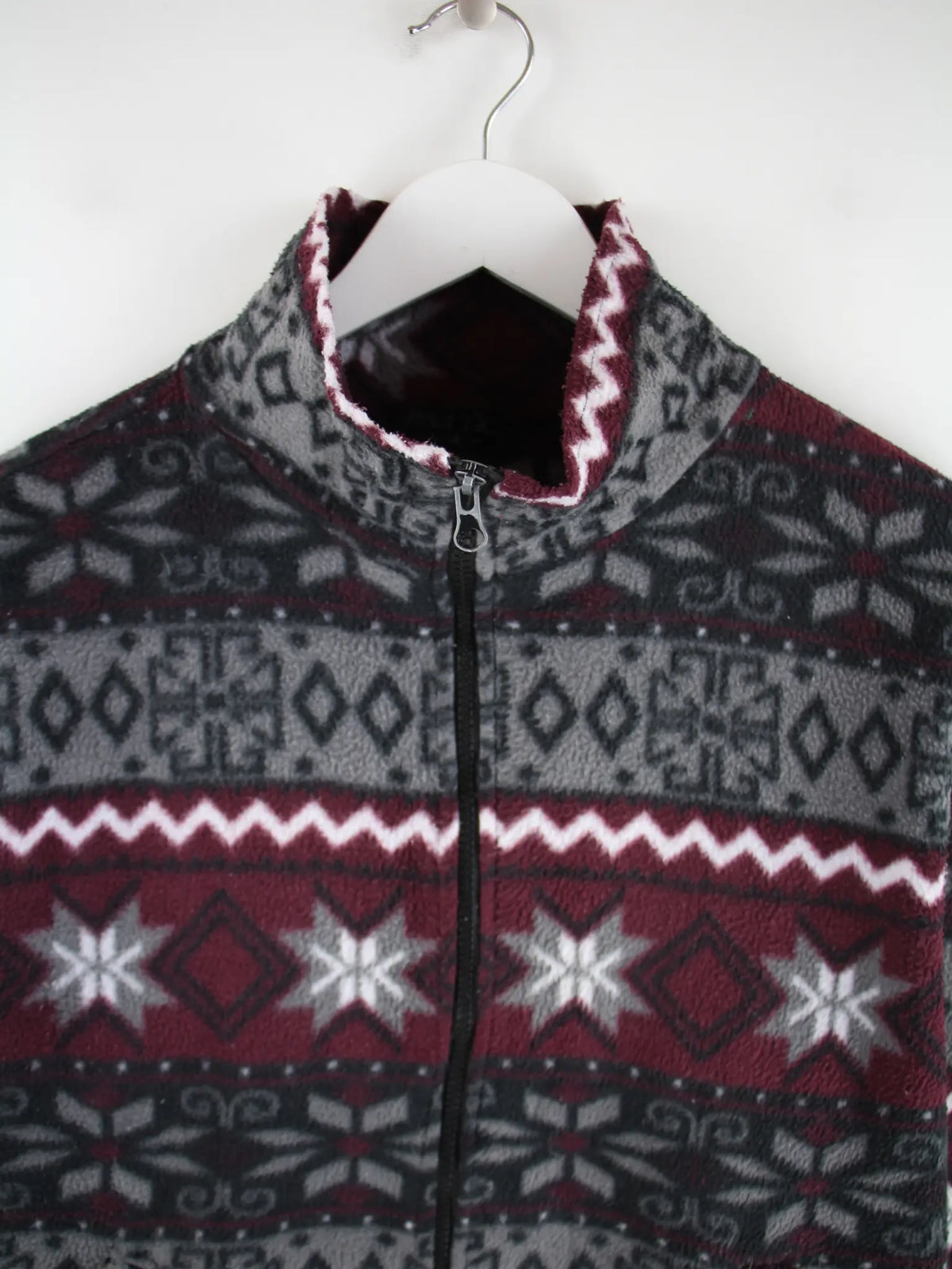 Vintage Fleece Grau M – Detailansicht Vorderseite