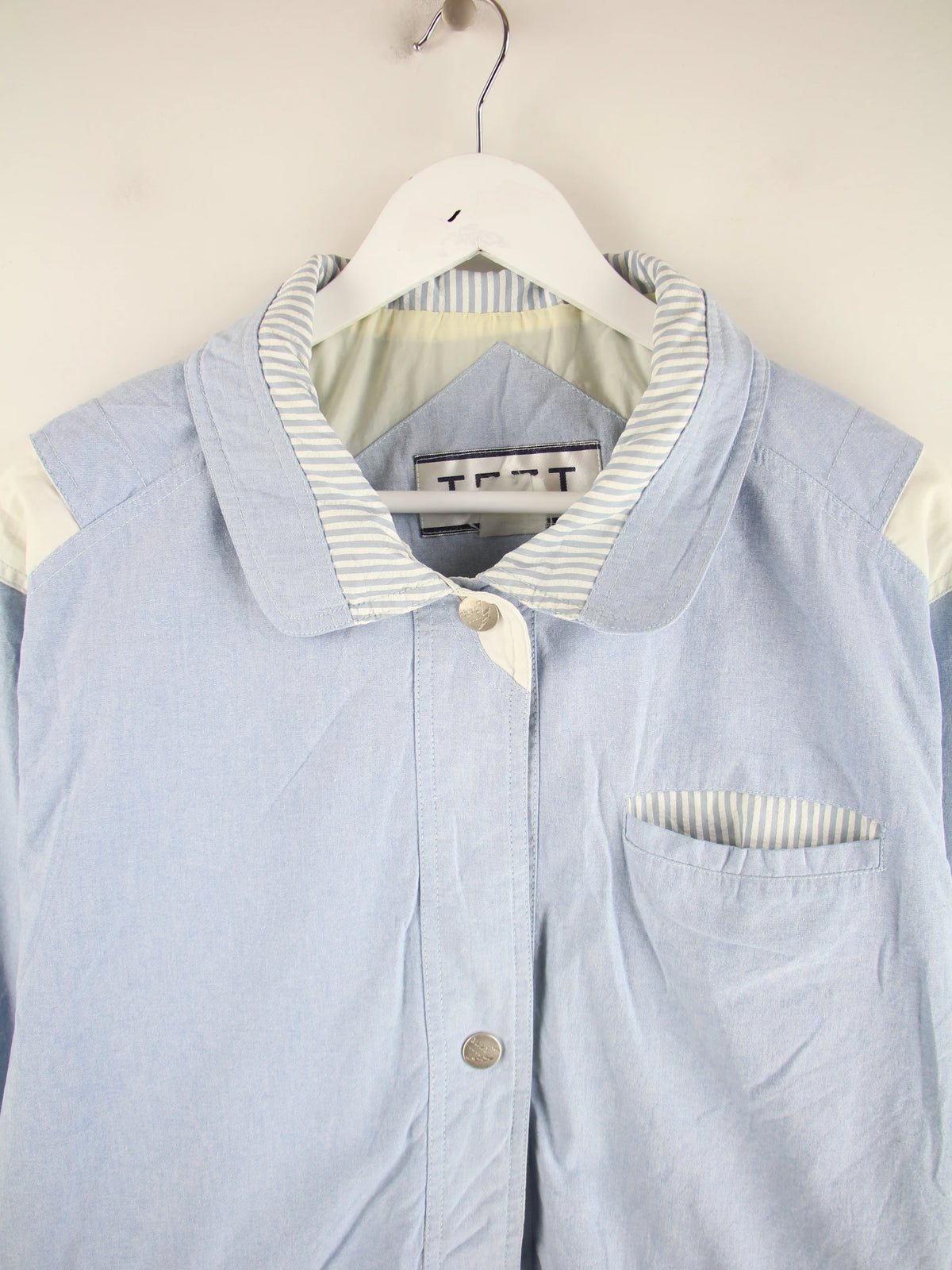 Vintage Leichte Jacke Blau M – Detailansicht Vorderseite