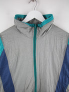 Vintage Leichte Jacke Grau M – Detailansicht Vorderseite