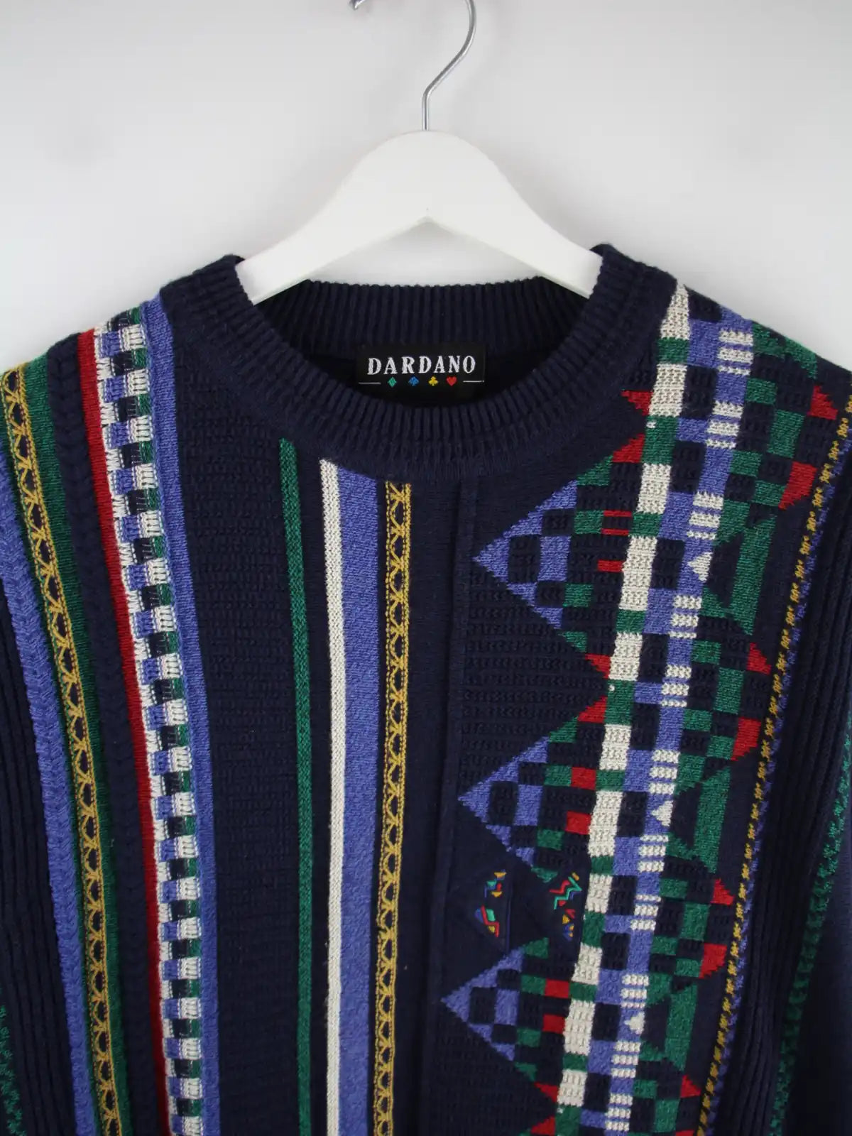 Vintage Pullover Blau M – Detailansicht Vorderseite