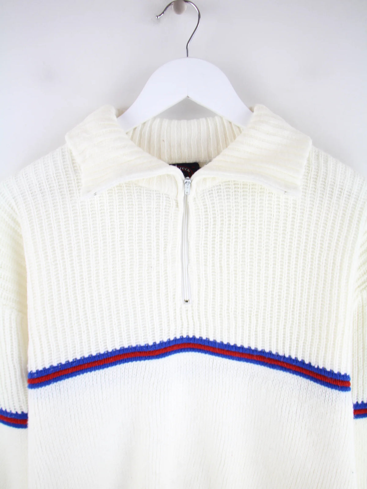 Vintage Pullover Weiß L – Detailansicht Vorderseite