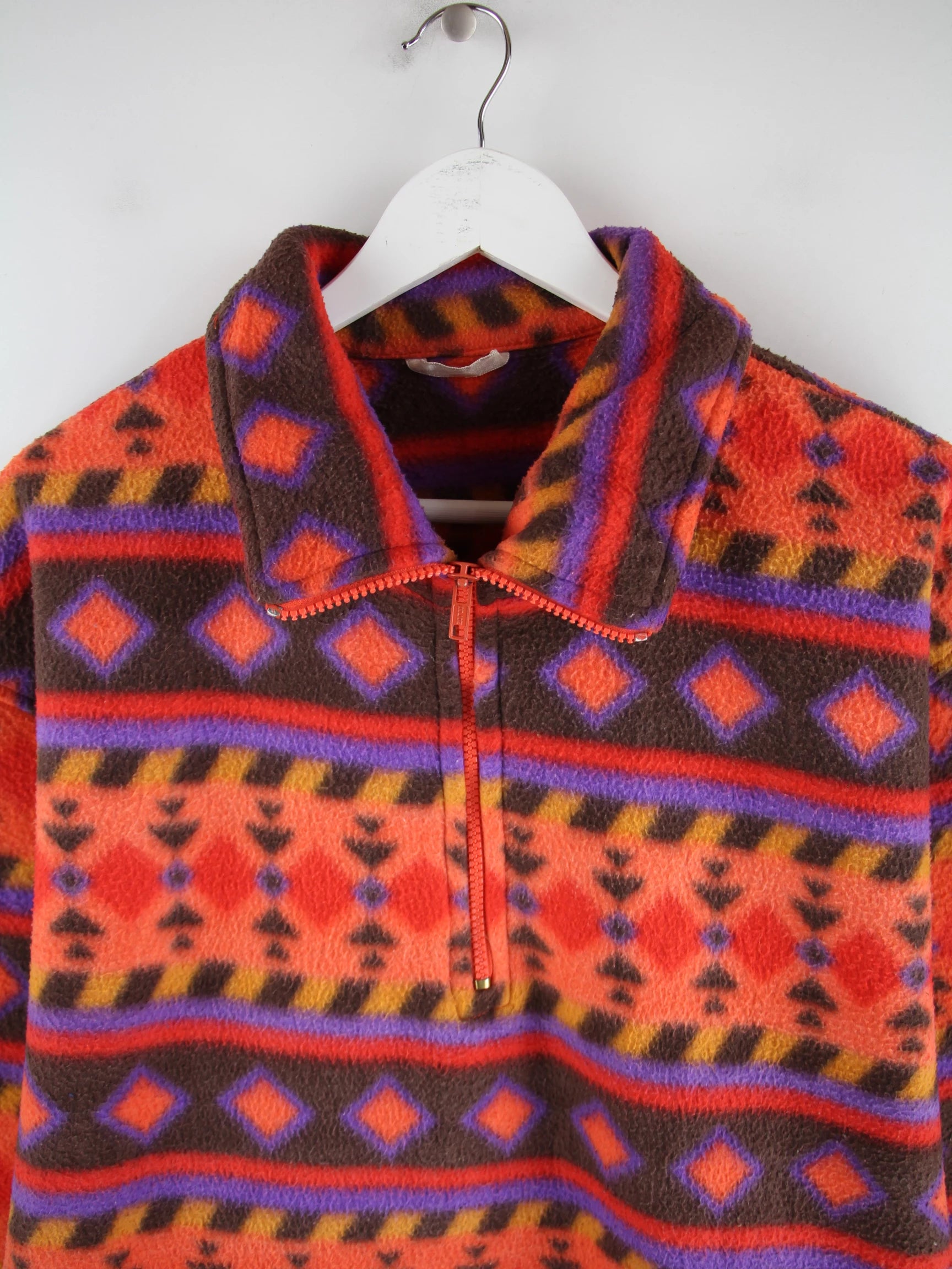Vintage Sweater Mehrfarbig L – Detailansicht Vorderseite