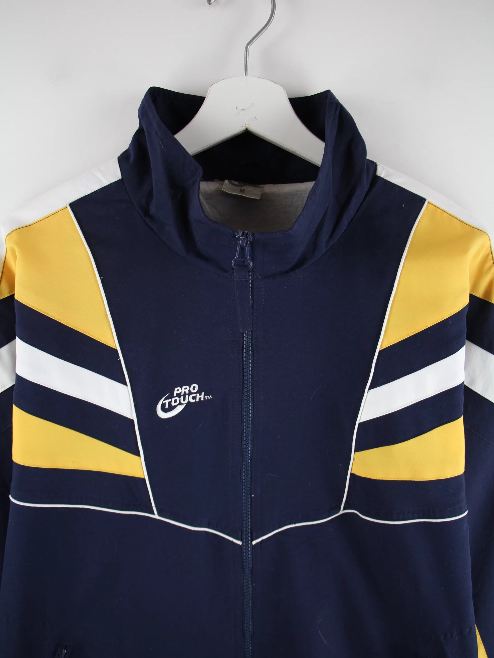 Vintage Trainingsjacke Blau M – Detailansicht Vorderseite