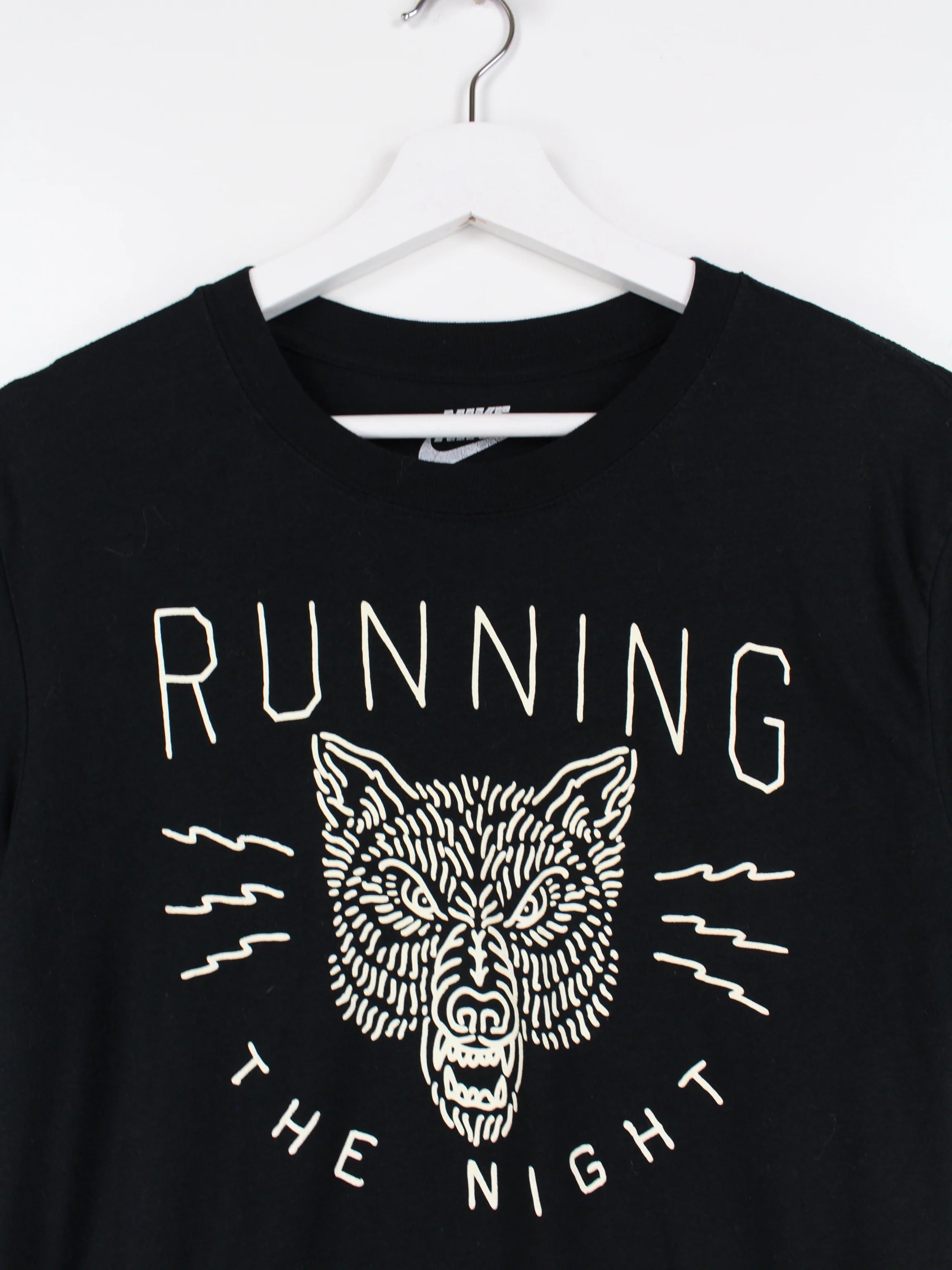 Nike Wolf Print T Shirt Black M Peeces