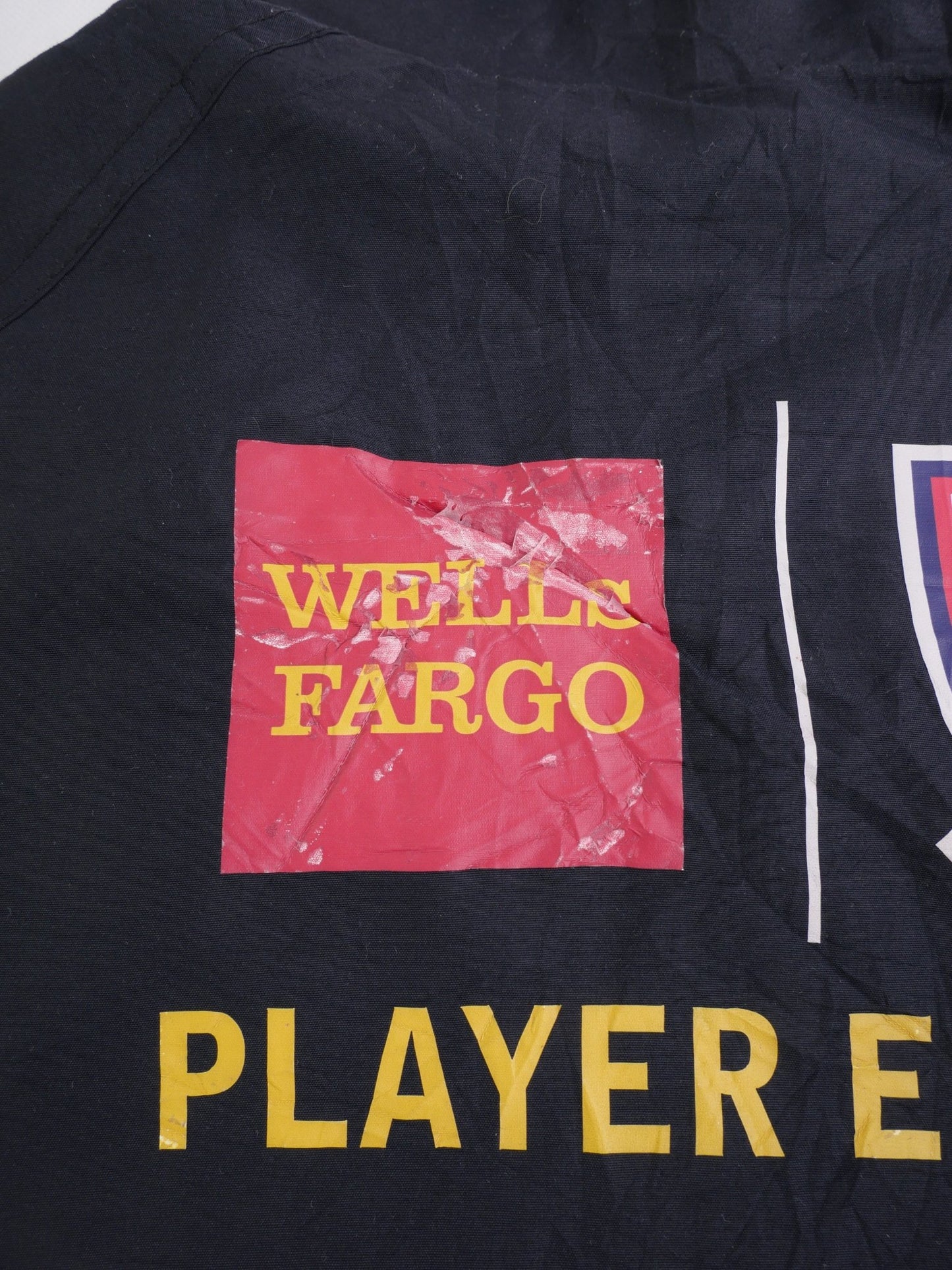 adidas Wells Fargo printed Logo black Jacke - Peeces