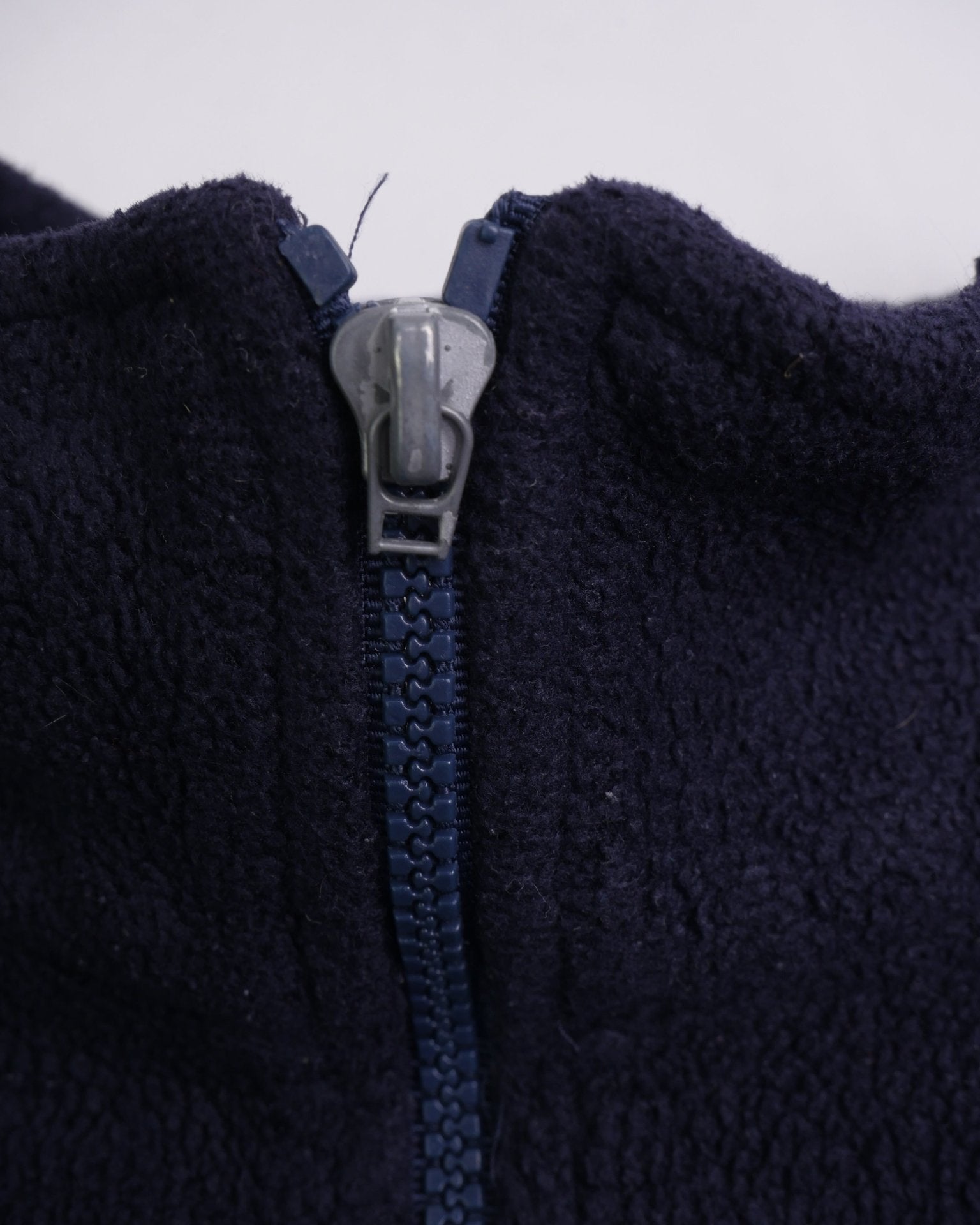 fila embroidered Spellout Vintage fleece Jacke - Peeces