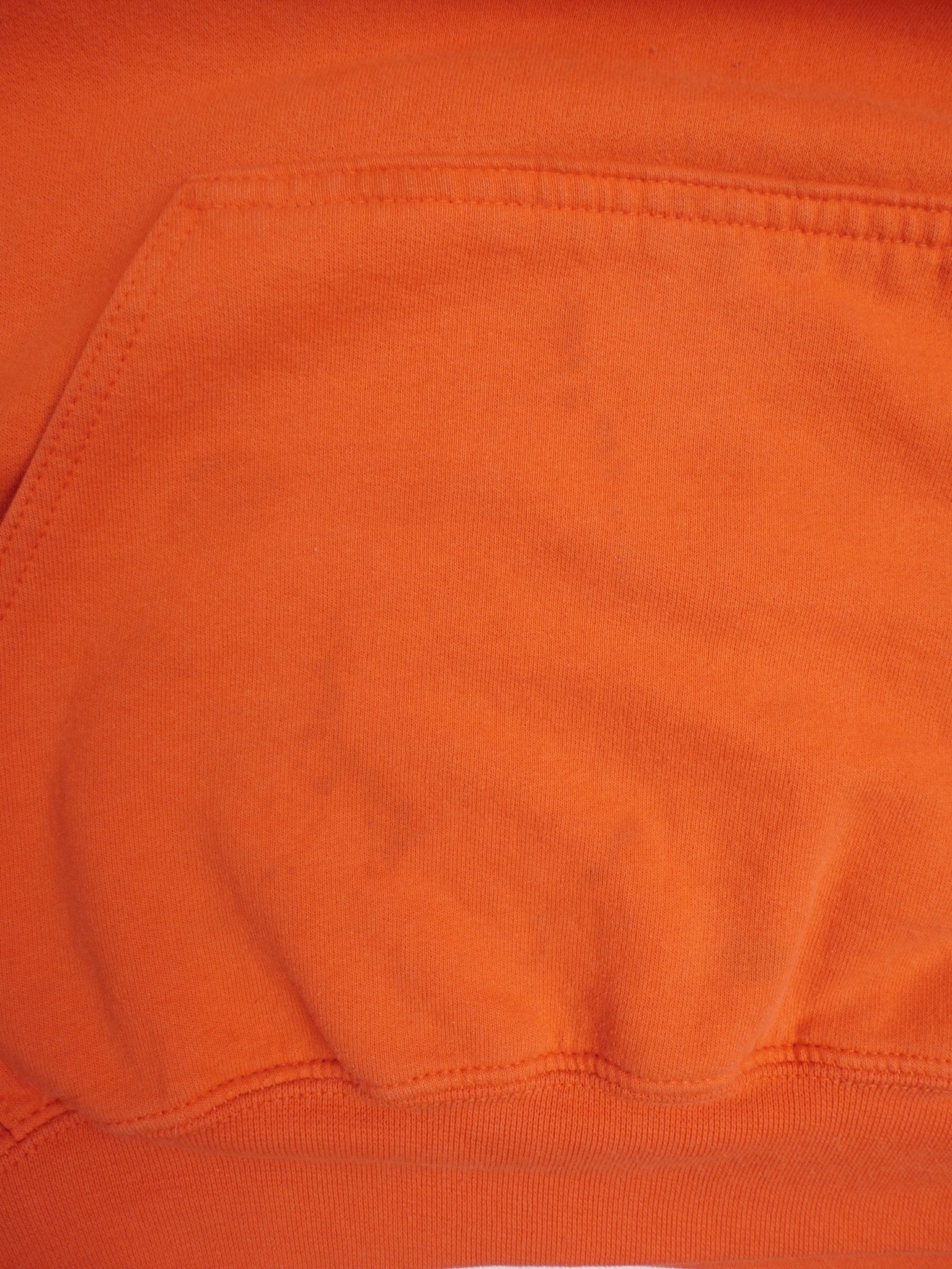 Gildan printed 'Thunderbirds' orange Hoodie - Peeces