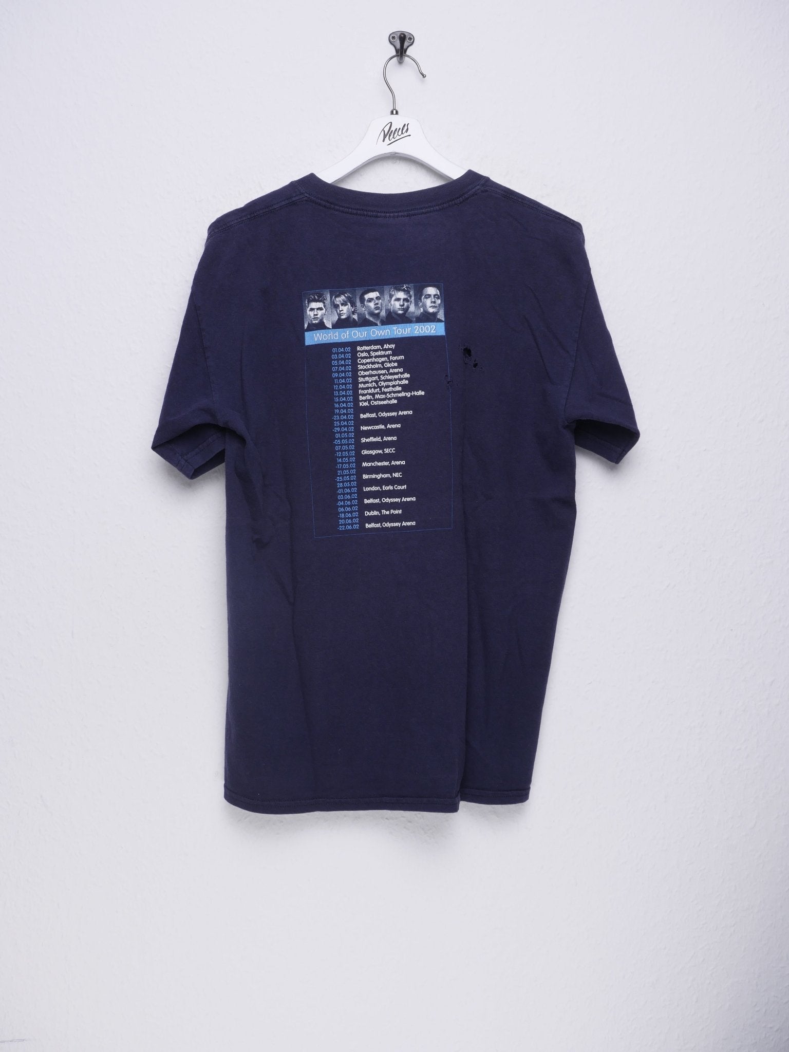 gildan Westlife 2002 Tour printed Graphic navy Shirt - Peeces