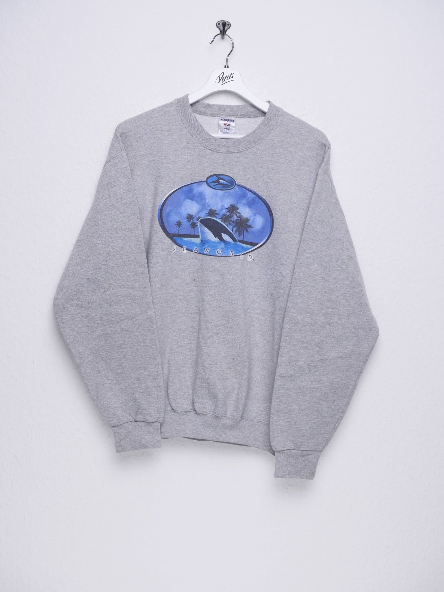 jerzees Seaworld printed Graphic grey Sweater - Peeces