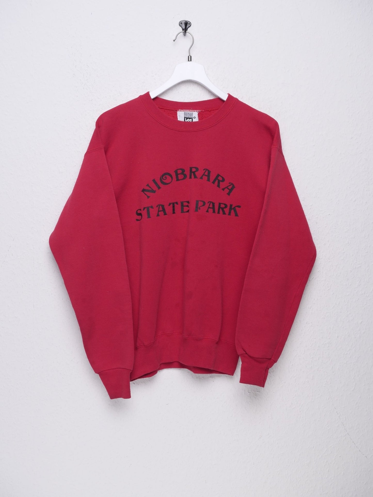 Lee 'Niobrara State Park' printed Spellout red Sweater - Peeces