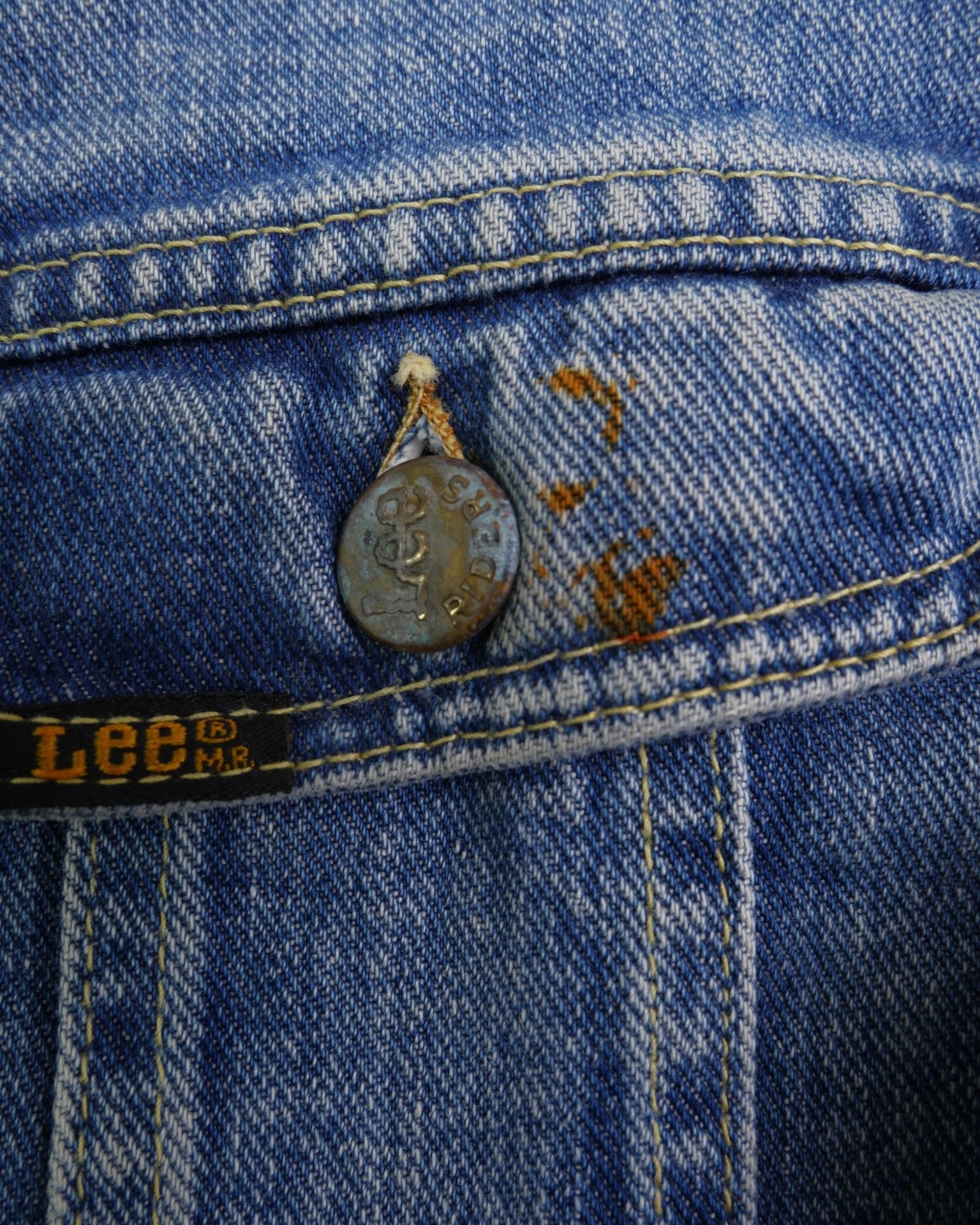 lee patched Logo Vintage Jeans Jacke - Peeces